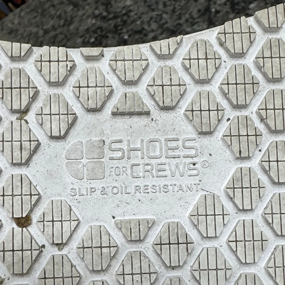 Shoes For Crews White Athletic slip resistant and oil resistant Footwear EUC 10